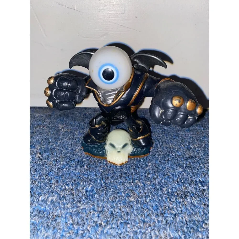 Skylanders undead action figure dolls lot of 4 assorted sizes